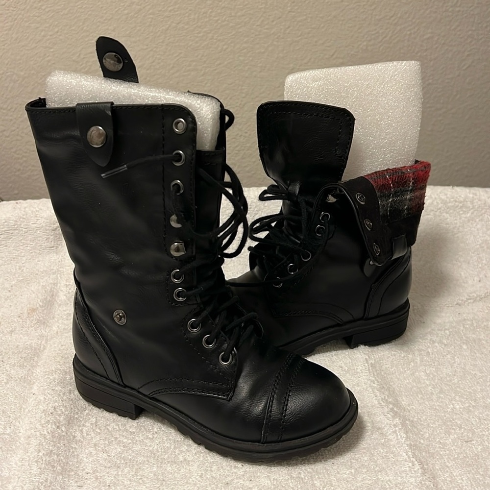 Combat Boots